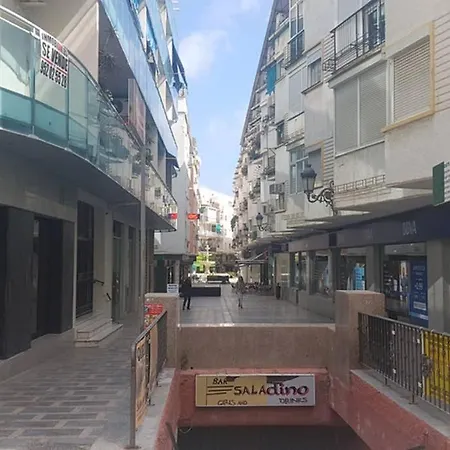 Flat,Torremolinos,Playa,Wifi,Netflix 아파트 *